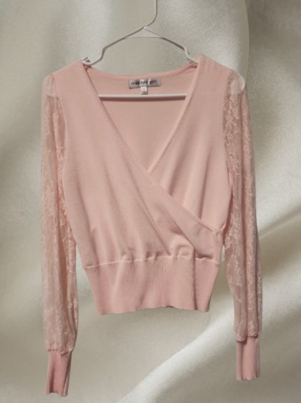 Madden Girl Pale Pink Lace-Sleeve Wrap Top